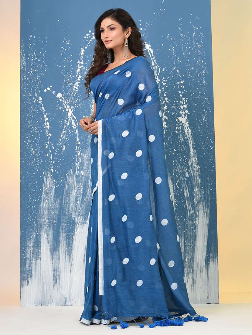 women polka dot handloom saree with blouse - 22140458 -  Standard Image - 2