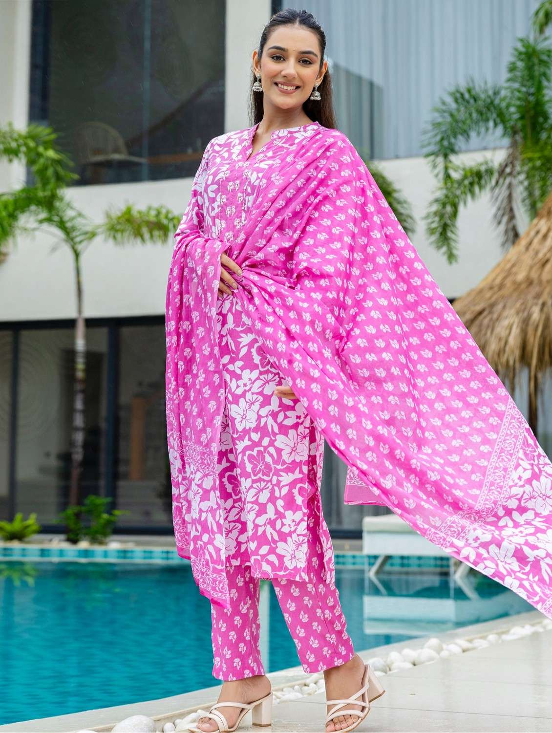 women floral printed three quarter sleeve kurta pant with dupatta set - 22140539 -  Standard Image - 2