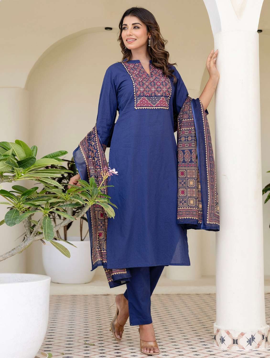 women placement print three quarter sleeve kurta pant with dupatta set - 22140543 -  Standard Image - 2