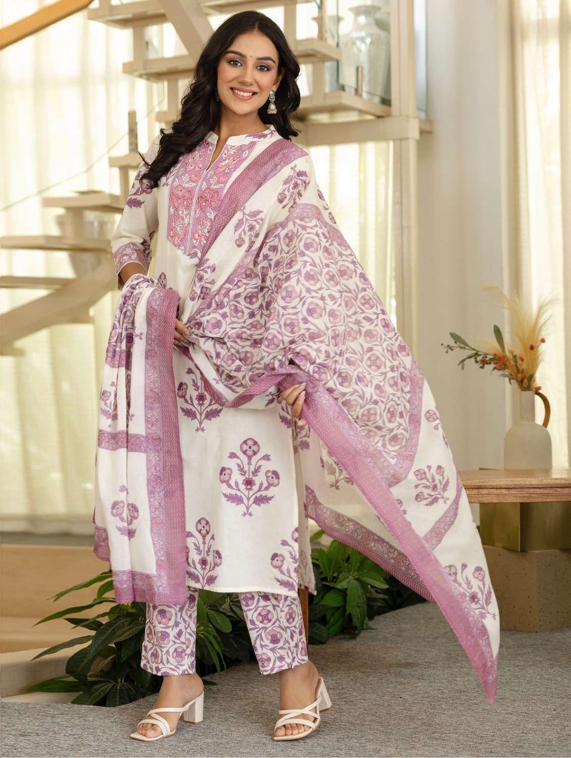 women floral printed three quarter sleeve kurta pant with dupatta set - 22140554 -  Standard Image - 2