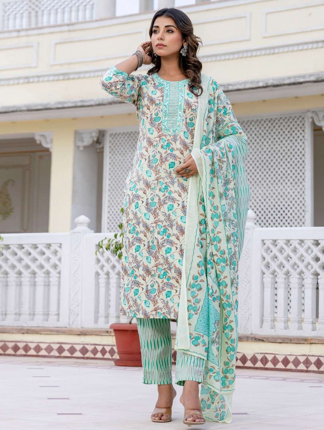 women floral printed three quarter sleeve kurta pant with dupatta set - 22140563 -  Standard Image - 2