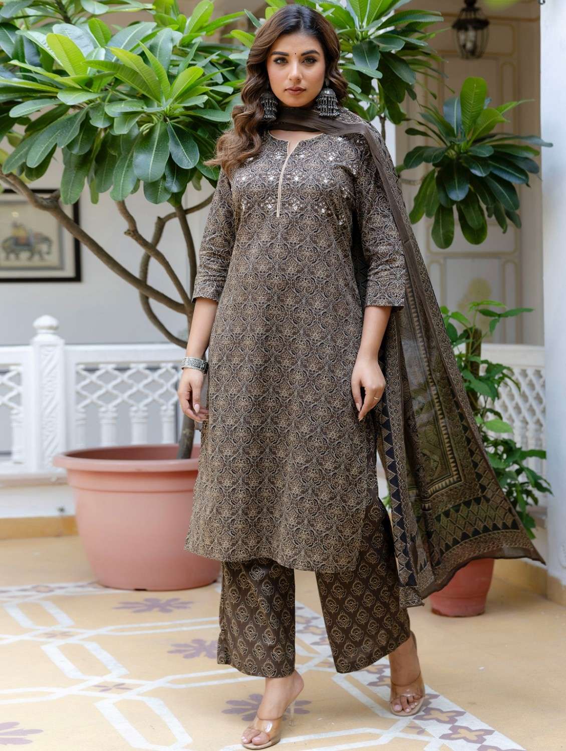 women printed three quarter sleeve kurta palazzo with dupatta set - 22140578 -  Standard Image - 2