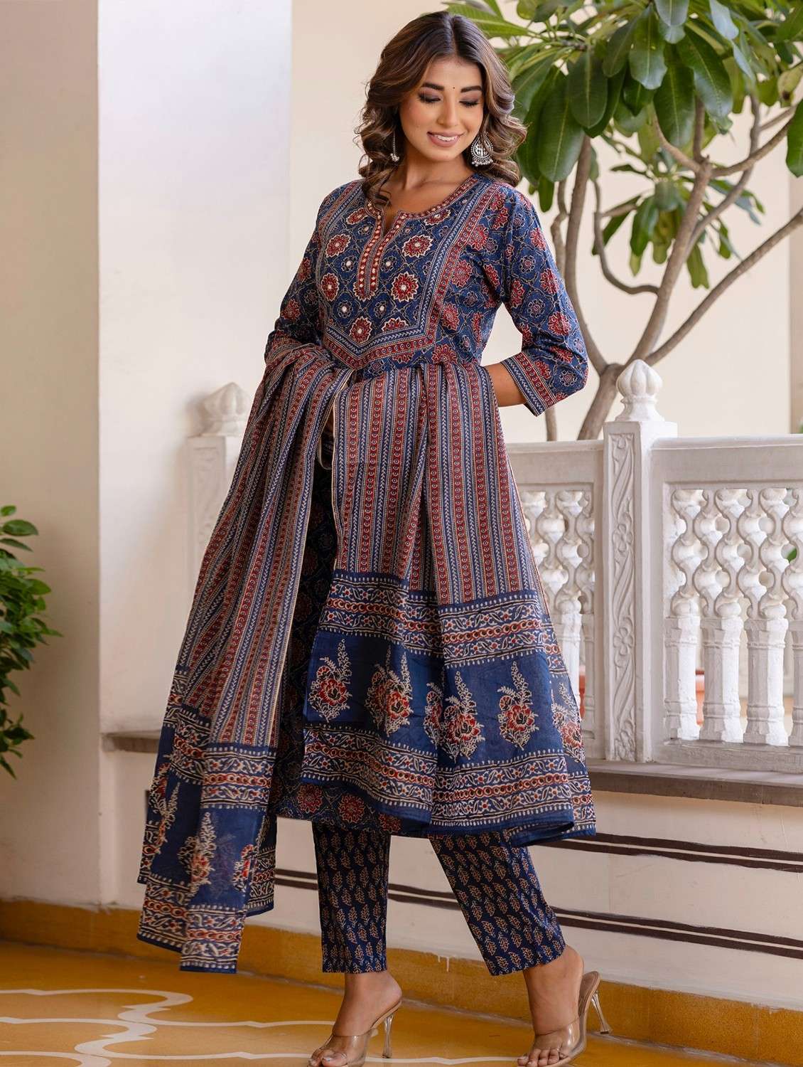 women printed three quarter sleeve kurta pant with dupatta set - 22140587 -  Standard Image - 2