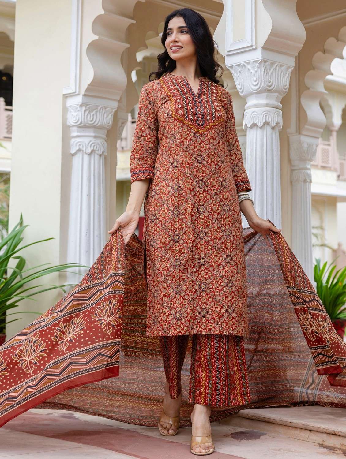women printed three quarter sleeve kurta palazzo with dupatta set - 22140589 - Standard Image - 2