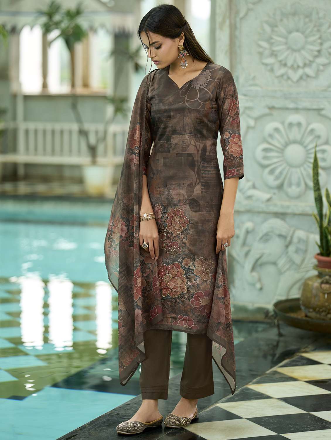 women printed three quarter sleeve kurta pant with dupatta set - 22140792 -  Standard Image - 2