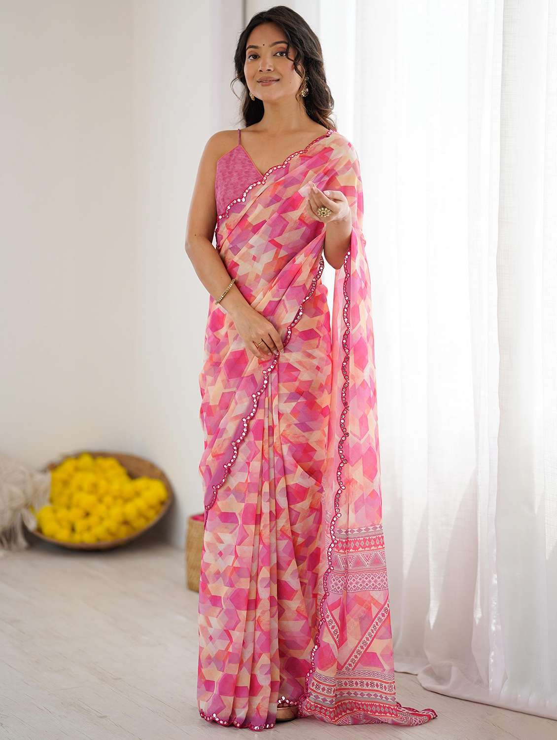 women printed casual wear saree with blouse