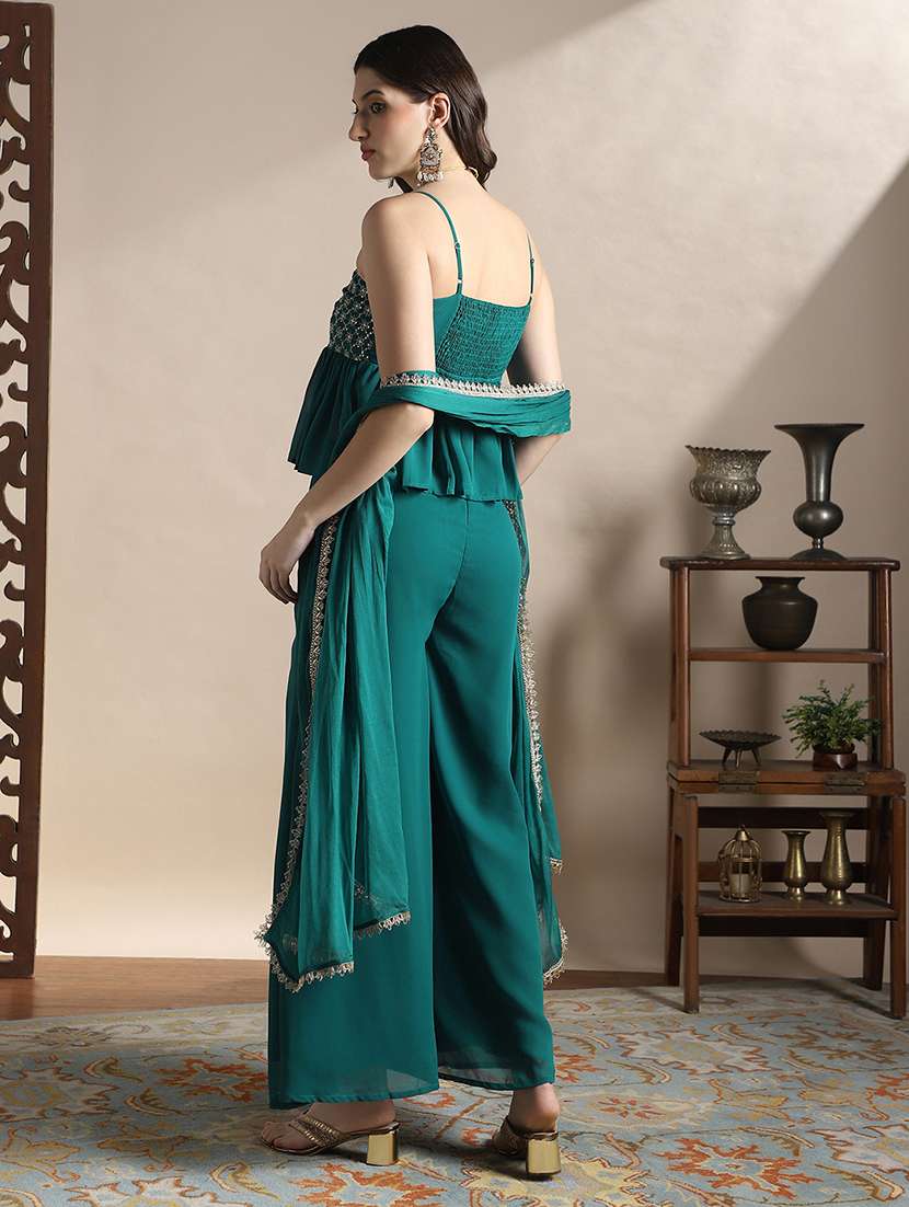 women solid with work sleeveless fusion set - 22141346 -  Standard Image - 2