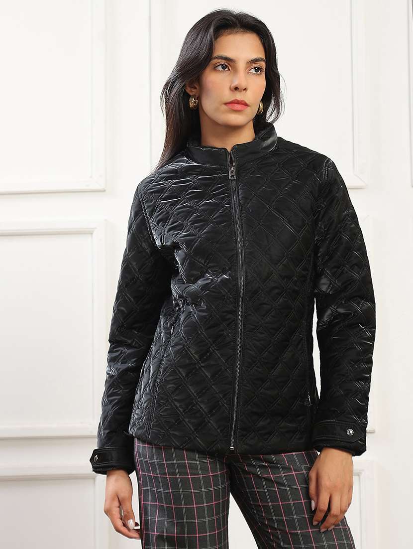 women solid long sleeve hooded quilted jacket - 22141463 - Zoom Image - 0