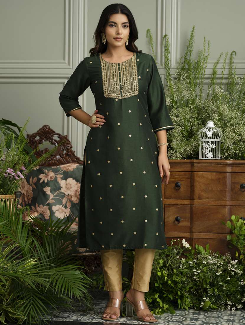 women solid with work three quarter sleeve straight kurta