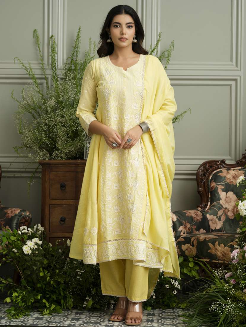 women solid with work three quarter sleeve kurta pant with dupatta set