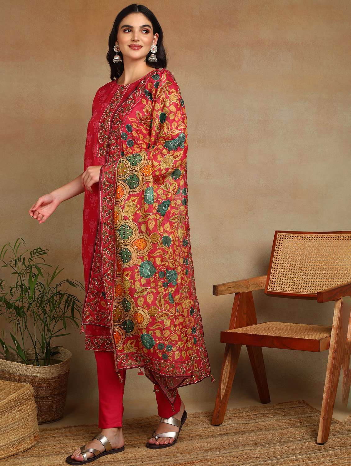 women floral three quarter sleeve kurta pant with dupatta set - 22141671 - Standard Image - 2
