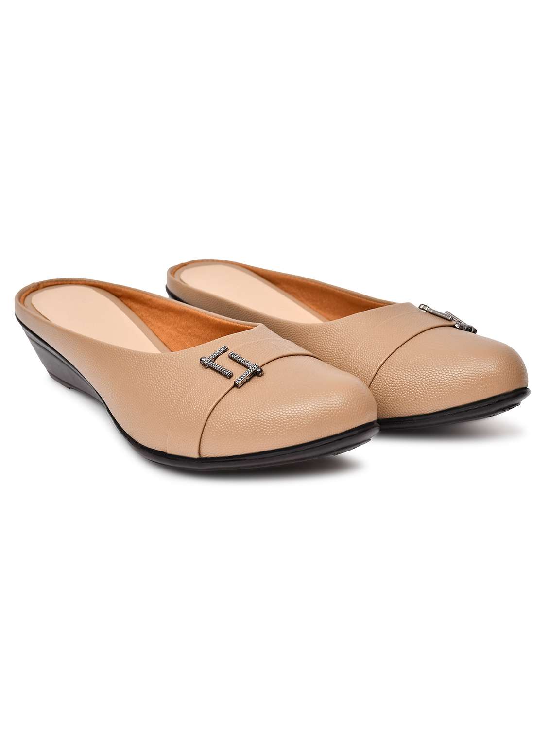 women solid slip on mules - 22141999 - Standard Image - 2