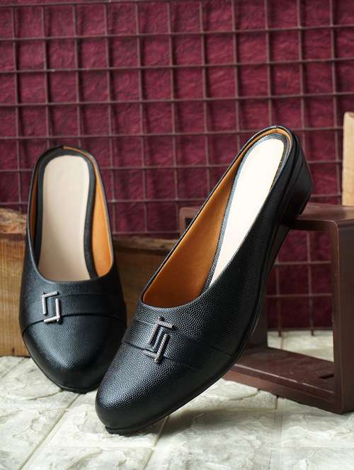 women solid slip on mules - 22142001 - Standard Image - 0