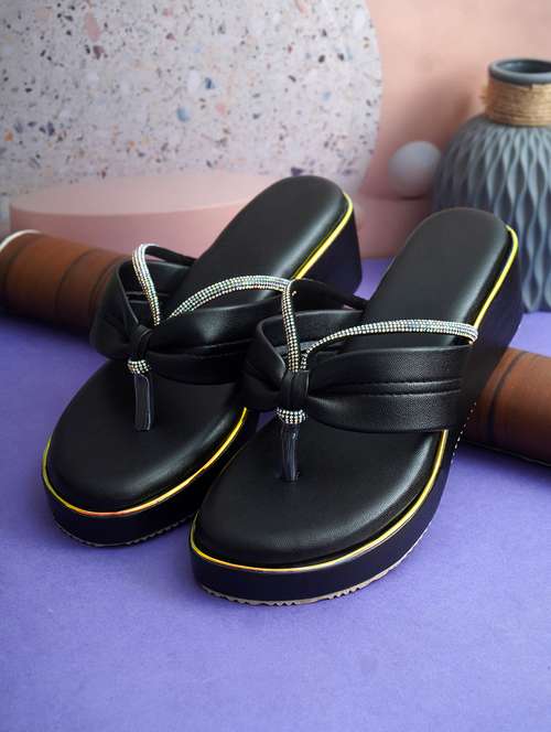 women solid slip on wedge - 22142034 -  Standard Image - 0