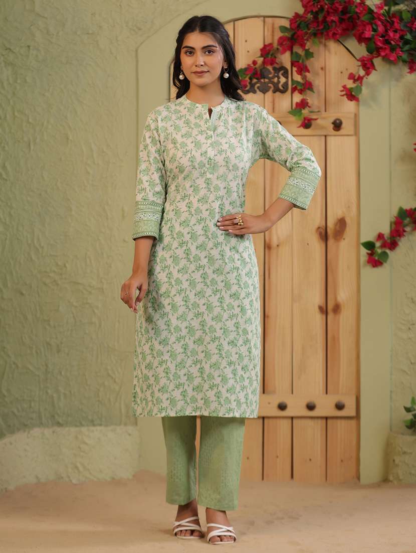 women floral printed three quarter sleeve straight kurta - 22142247 -  Standard Image - 2