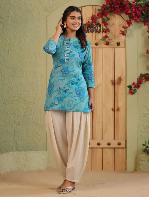 women printed three quarter sleeve straight kurti - 22142254 -  Standard Image - 0