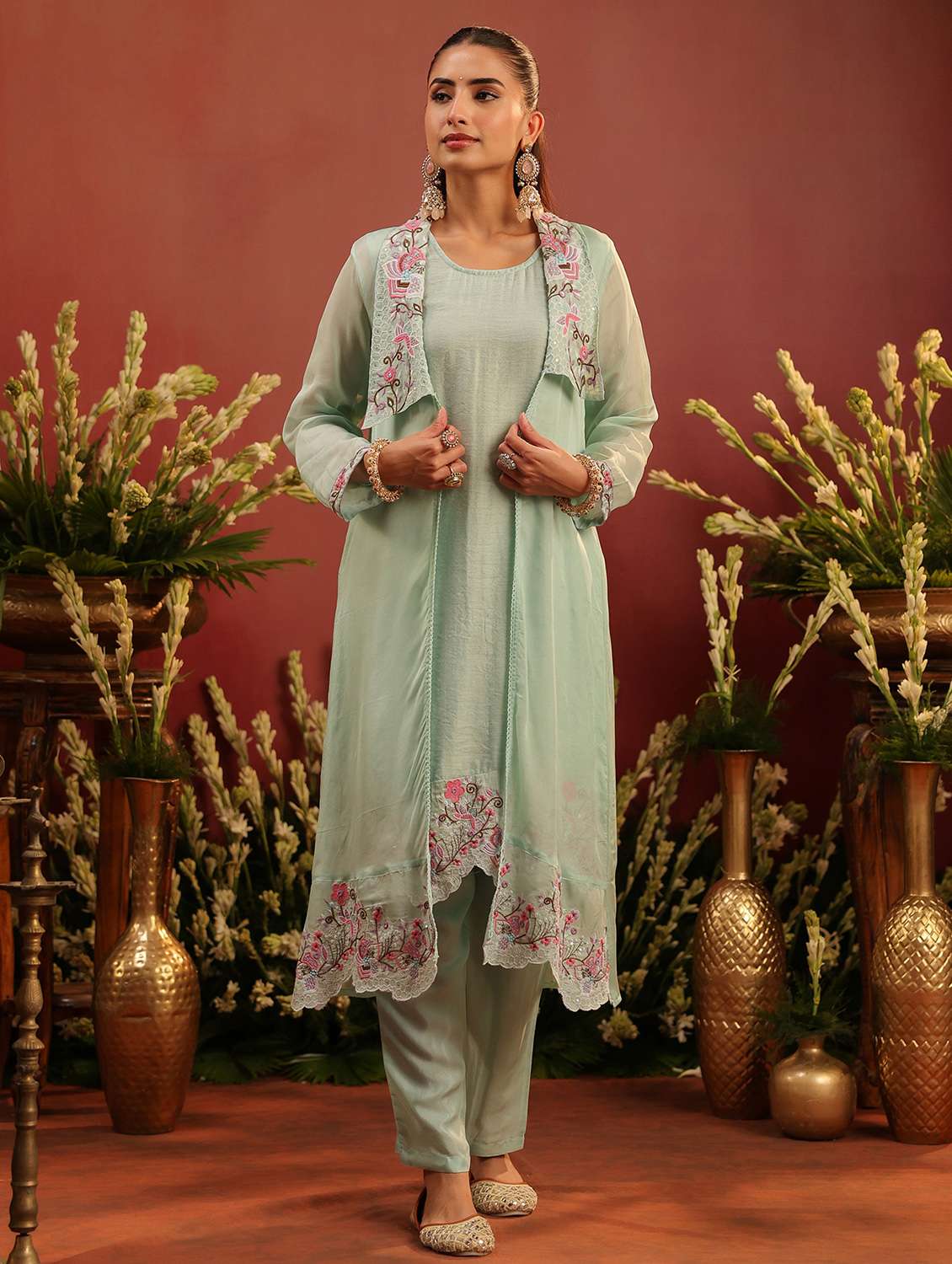 women solid with work long sleeve kurta pant set - 22142270 -  Standard Image - 2