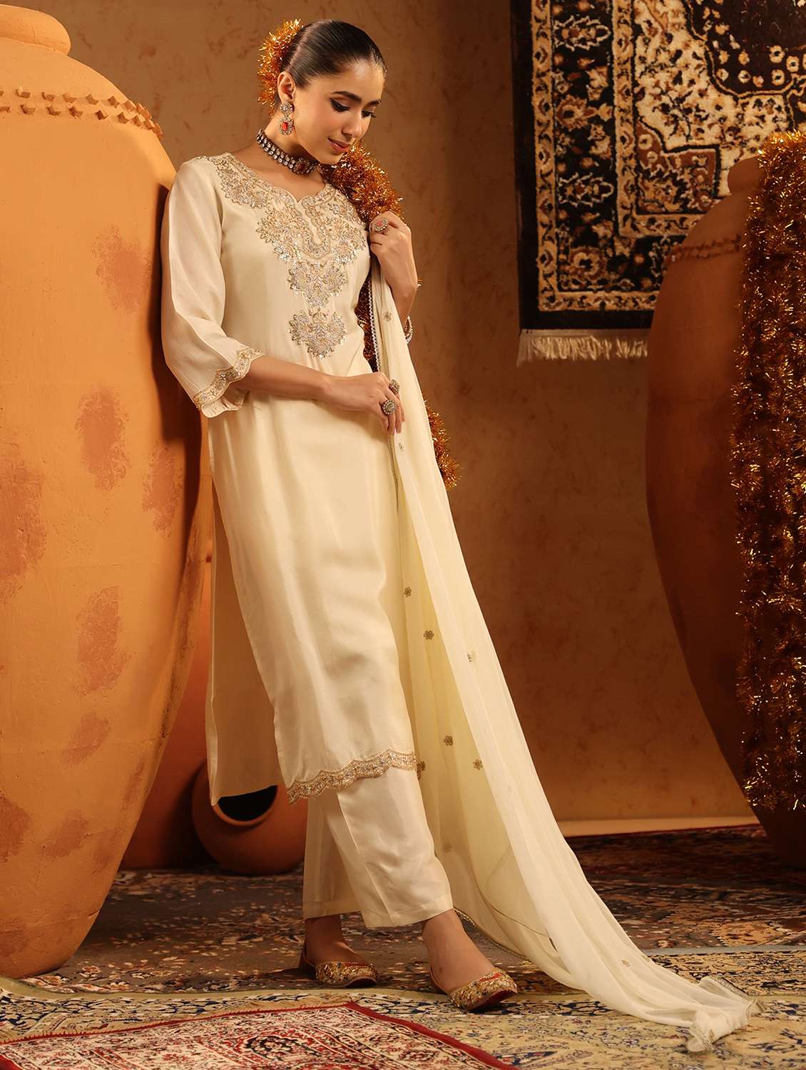 women embroidered three quarter sleeve kurta pant with dupatta set - 22142297 - Standard Image - 2