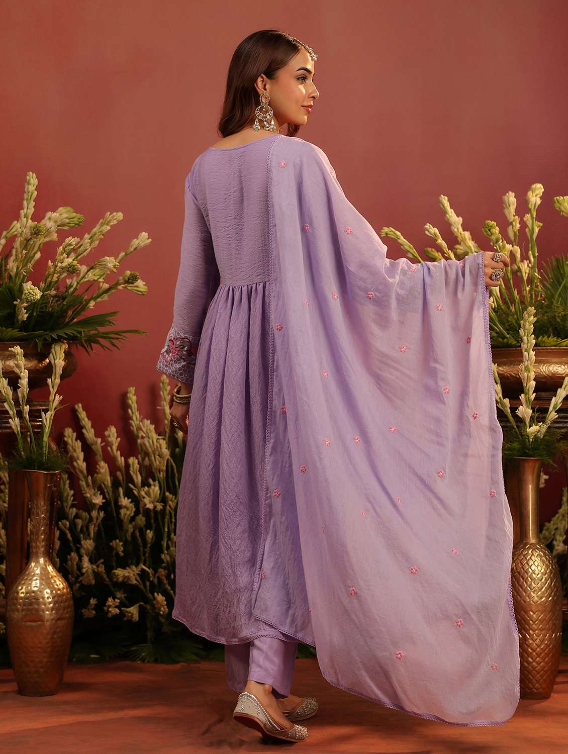 women embroidered long sleeve kurta pant with dupatta set - 22142309 -  Standard Image - 2