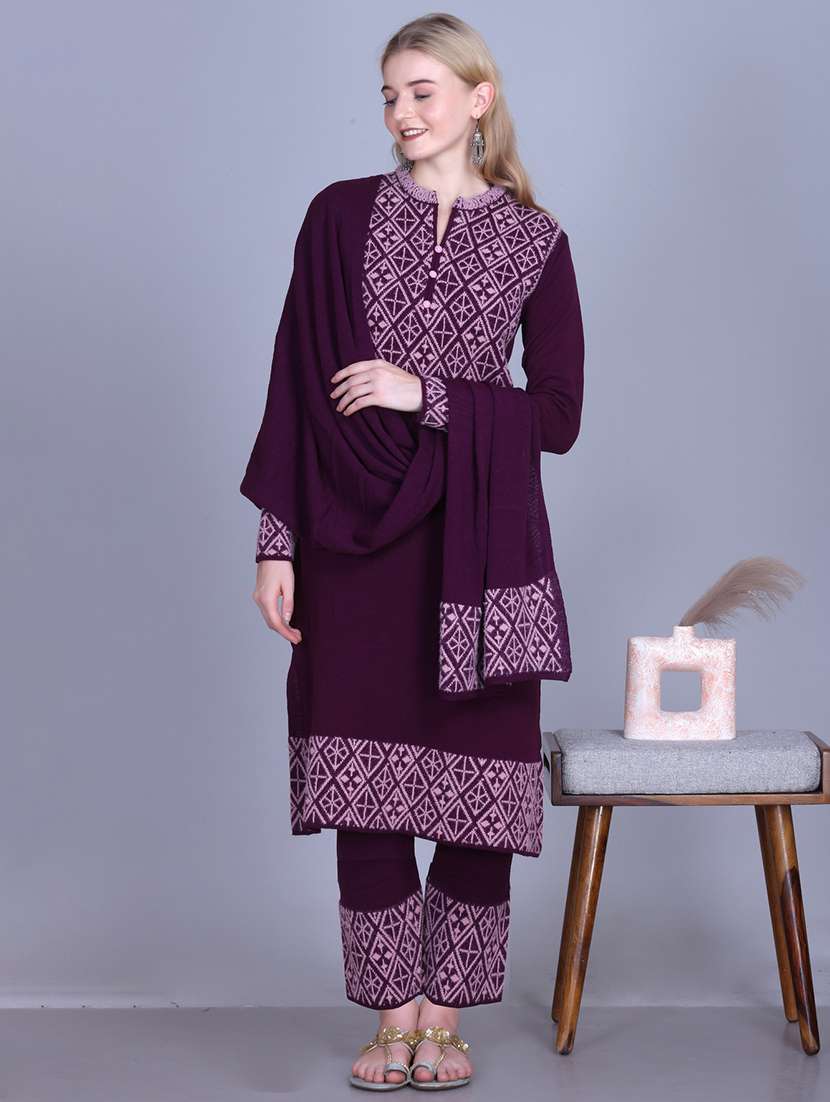 women self design long sleeve kurta pant with dupatta set