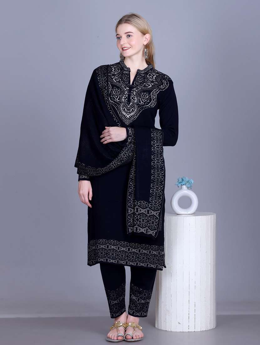 women self design long sleeve kurta pant with dupatta set