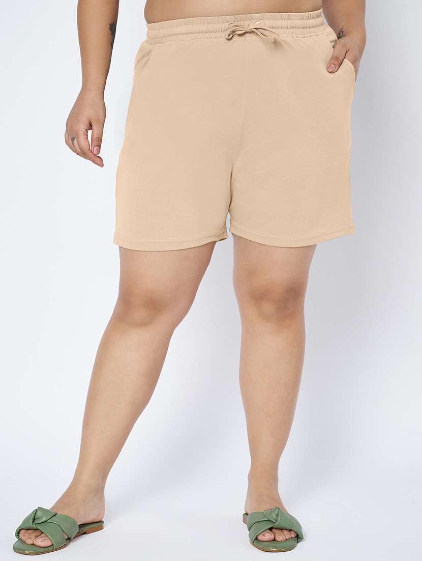 women plus size solid mid rise shorts
