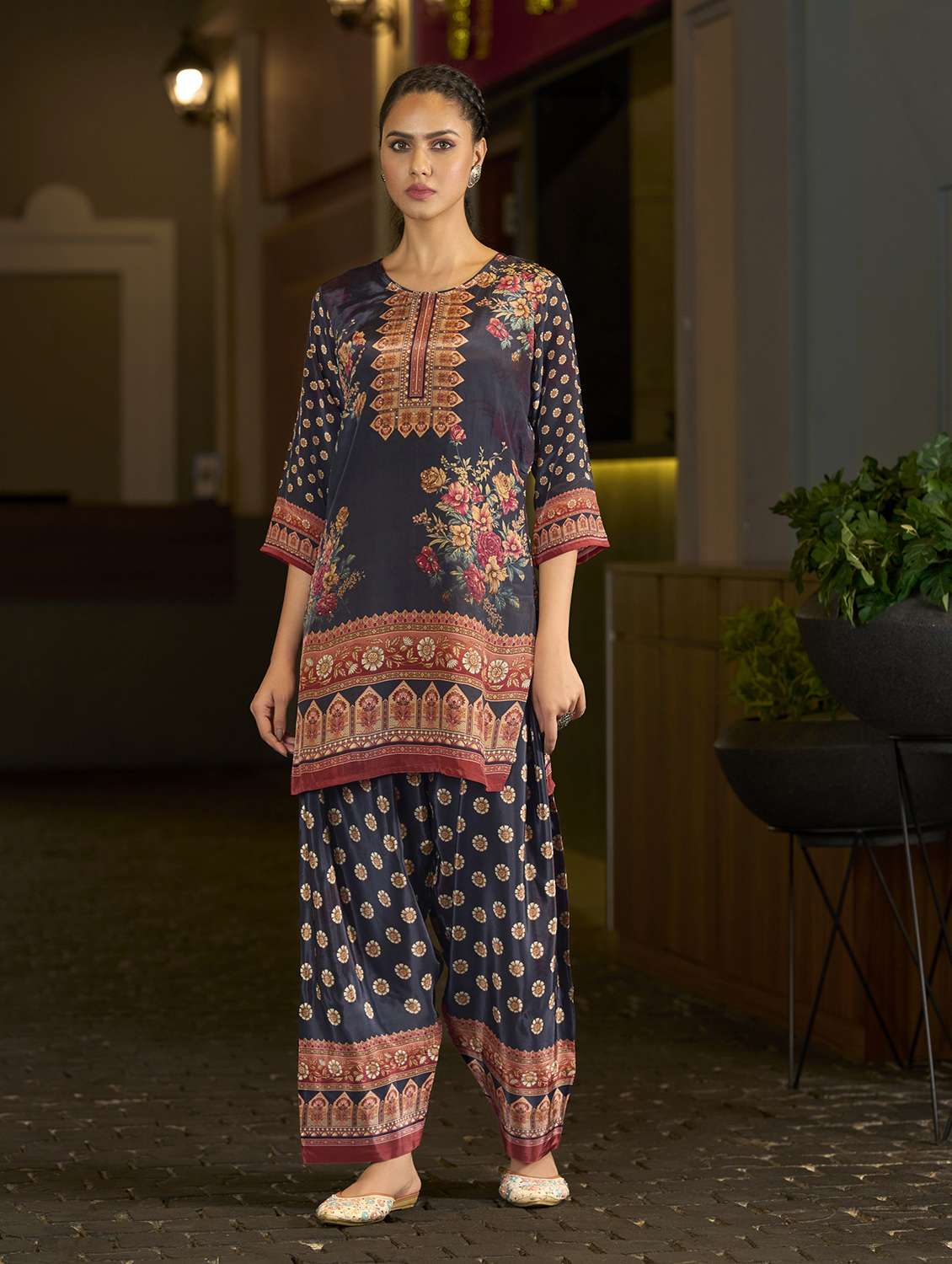 women printed three quarter sleeve co-ord set