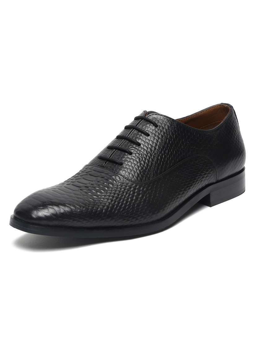 men black lace-up oxford - 22142969 -  Standard Image - 2