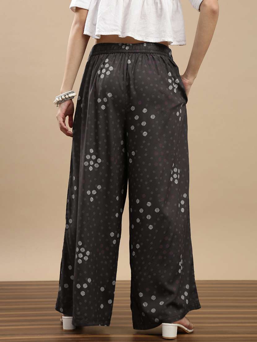 women printed mid rise palazzo - 22143275 - Standard Image - 2