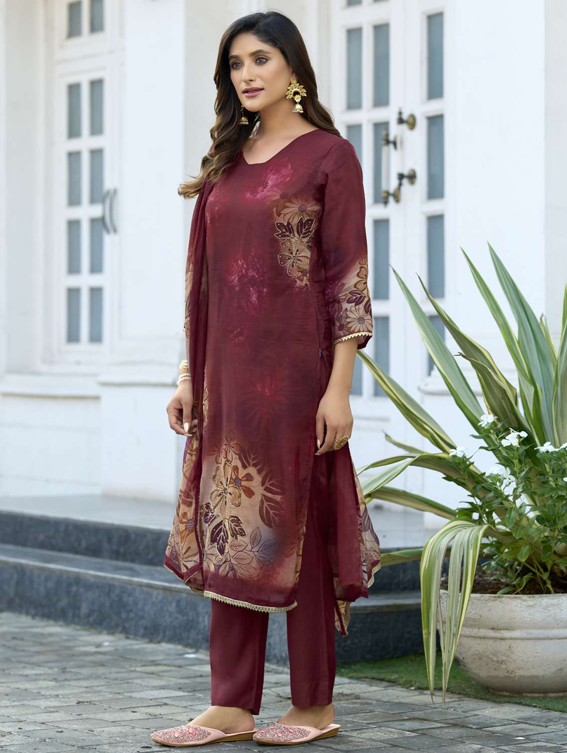women floral printed three quarter sleeve kurta pant with dupatta set - 22143782 -  Standard Image - 2