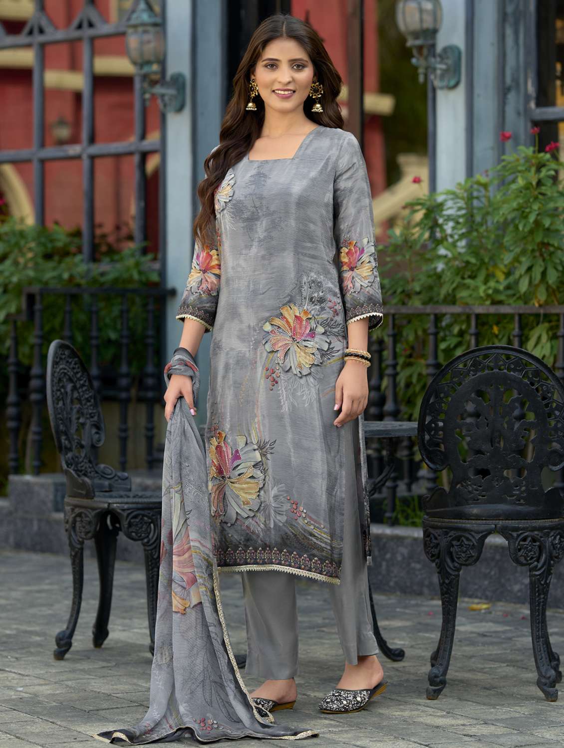 women floral printed three quarter sleeve kurta pant with dupatta set - 22143787 - Standard Image - 2