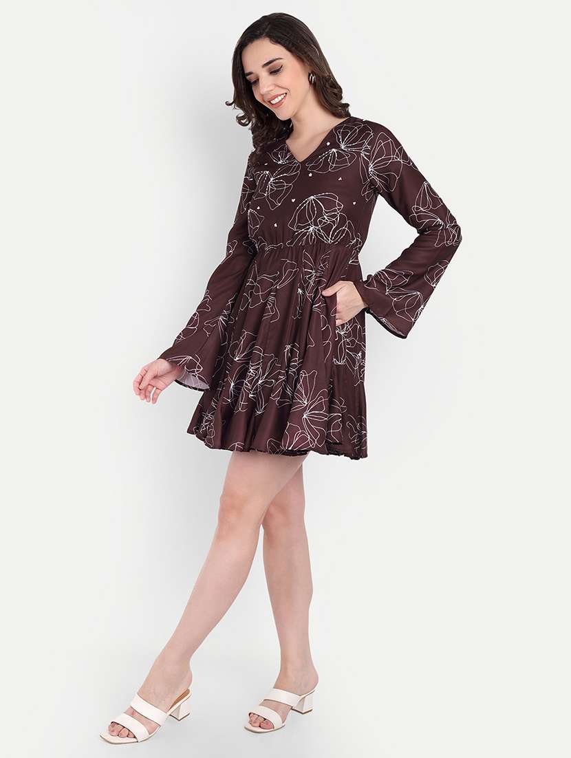 women printed bell sleeve a-line dress - 22143944 -  Standard Image - 2