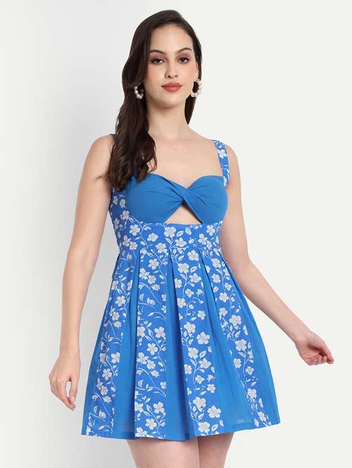 women floral print sleeveless fit & flared dress - 22143971 -  Standard Image - 0