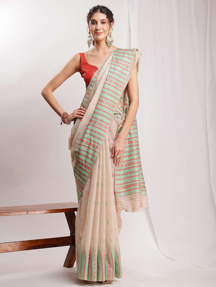 women self design bordered saree with blouse - 22144624 - Zoom Image - 0