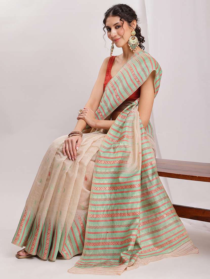 women self design bordered saree with blouse - 22144624 - Standard Image - 2
