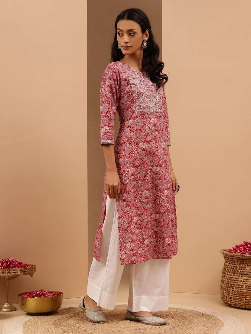 women floral three quarter sleeve straight kurta - 22144669 -  Standard Image - 2