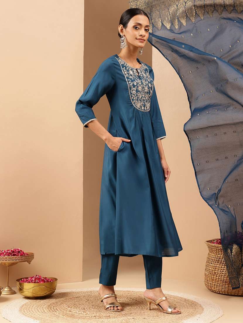 women embroidered three quarter sleeve kurta pant with dupatta set - 22144814 -  Standard Image - 2
