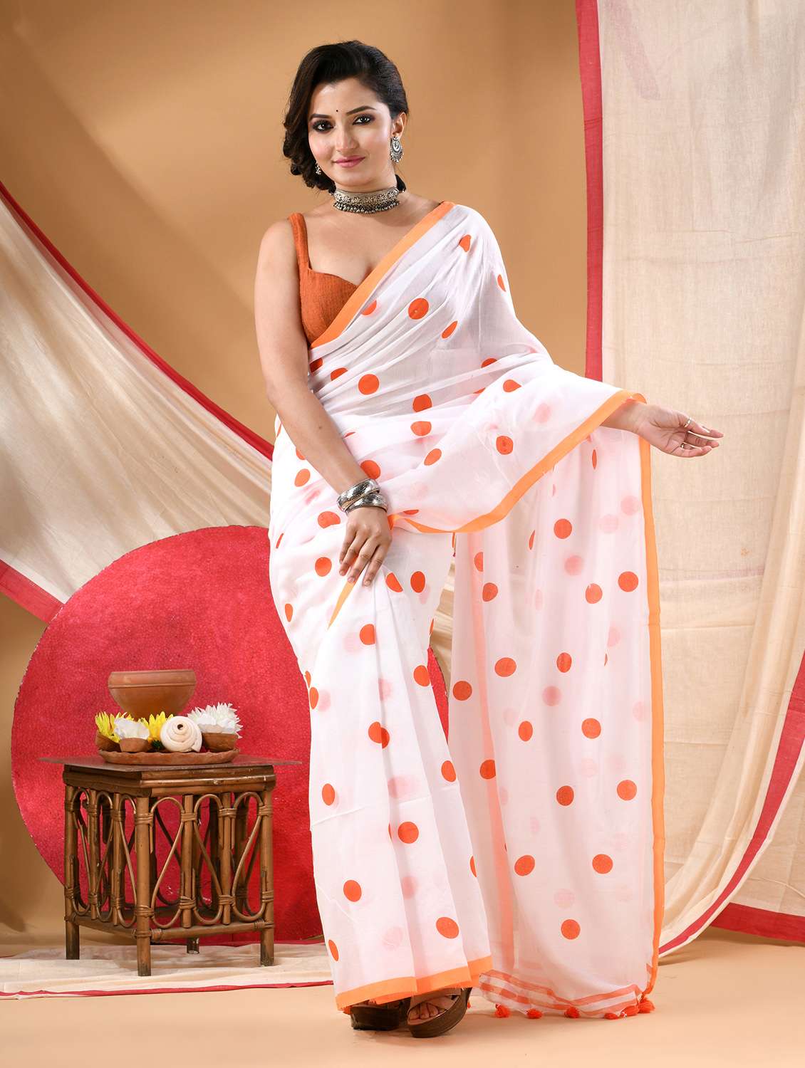 women printed casual wear saree - 22144938 -  Standard Image - 2
