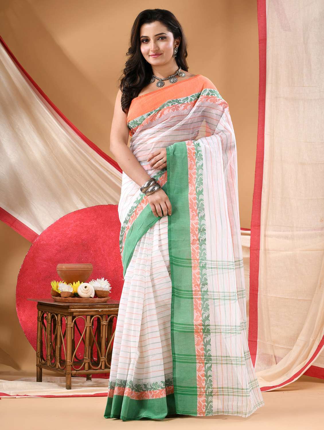 women self design tant saree - 22144947 -  Standard Image - 2