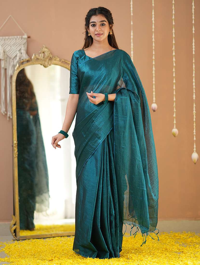 women solid handloom saree with blouse - 22145072 -  Standard Image - 2