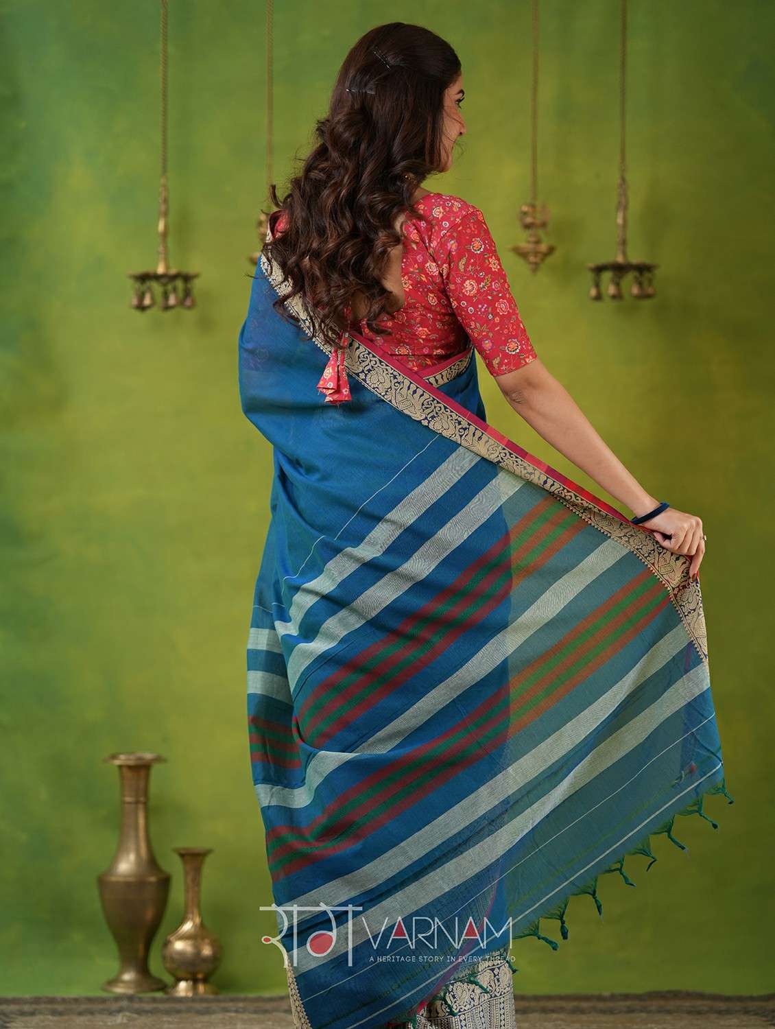 women solid with bordered narayanpet saree with blouse - 22145111 -  Standard Image - 2