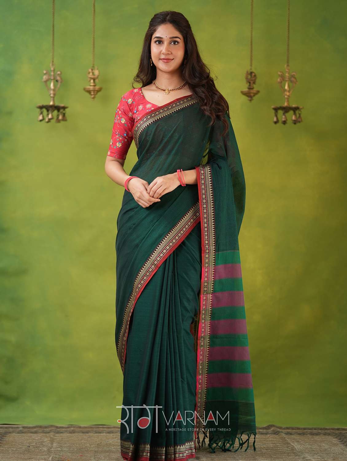 women solid with bordered narayanpet saree with blouse