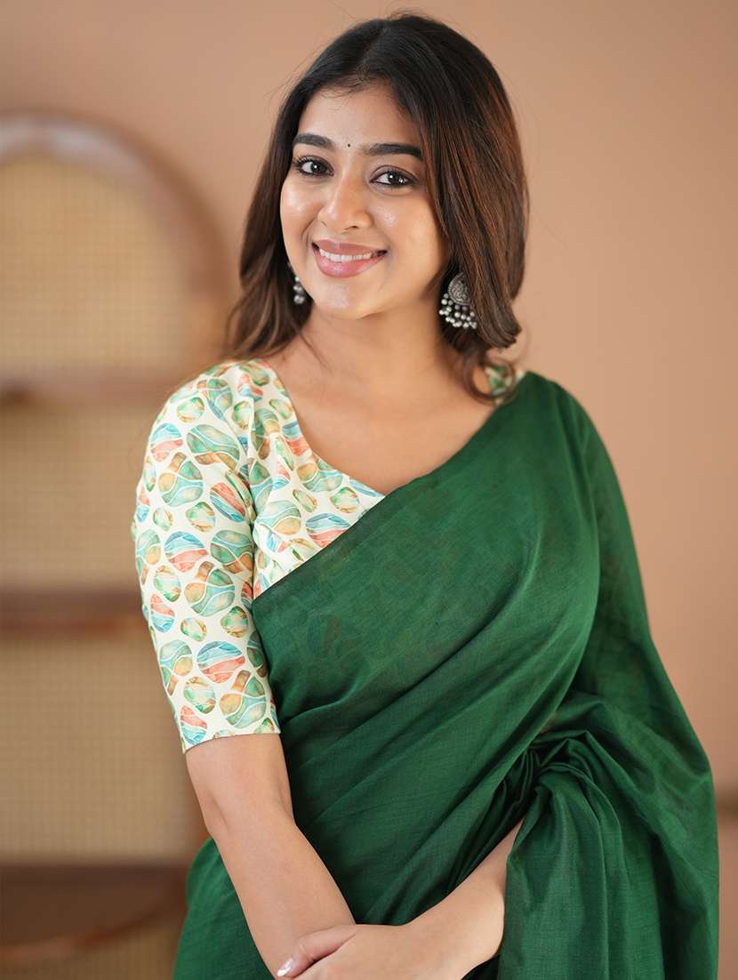 women solid handloom saree with blouse - 22145136 - Standard Image - 7