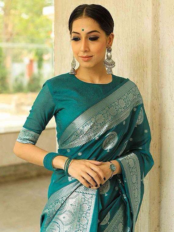 women self design banarasi saree with blouse - 22145232 -  Standard Image - 2