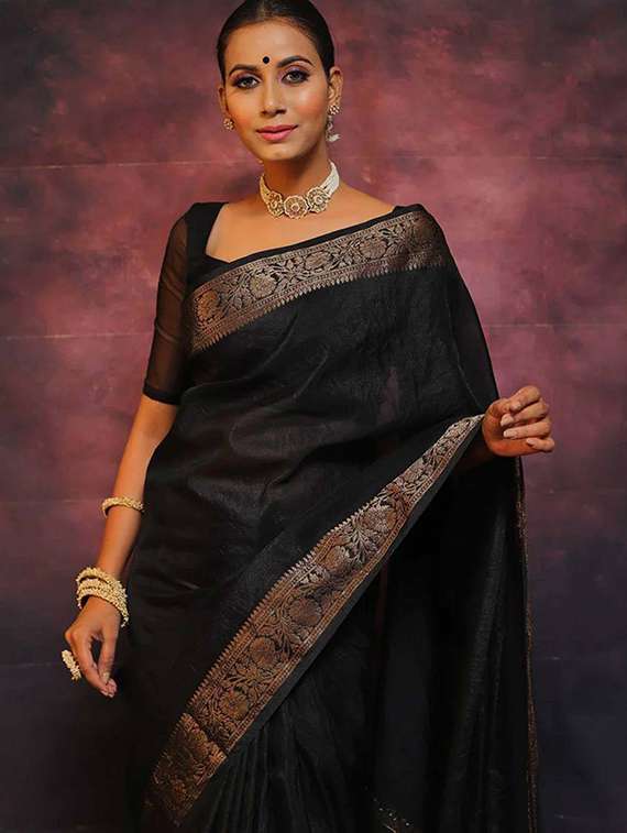 women solid with bordered saree with blouse - 22145236 -  Standard Image - 2