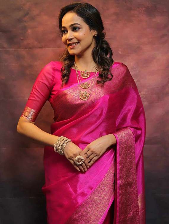 women solid with bordered saree with blouse - 22145239 -  Standard Image - 2