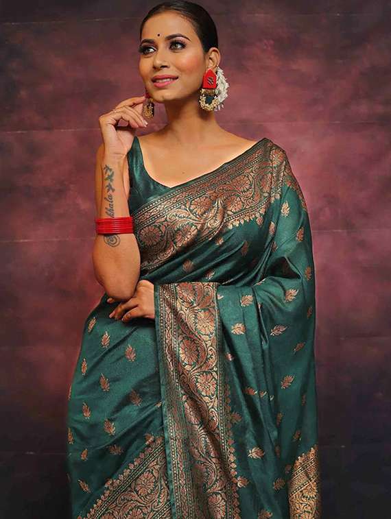 women self design banarasi saree with blouse - 22145243 -  Standard Image - 2