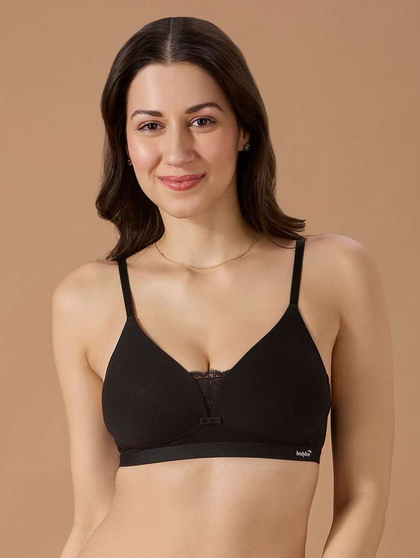 women solid non-wired lightly padded bra