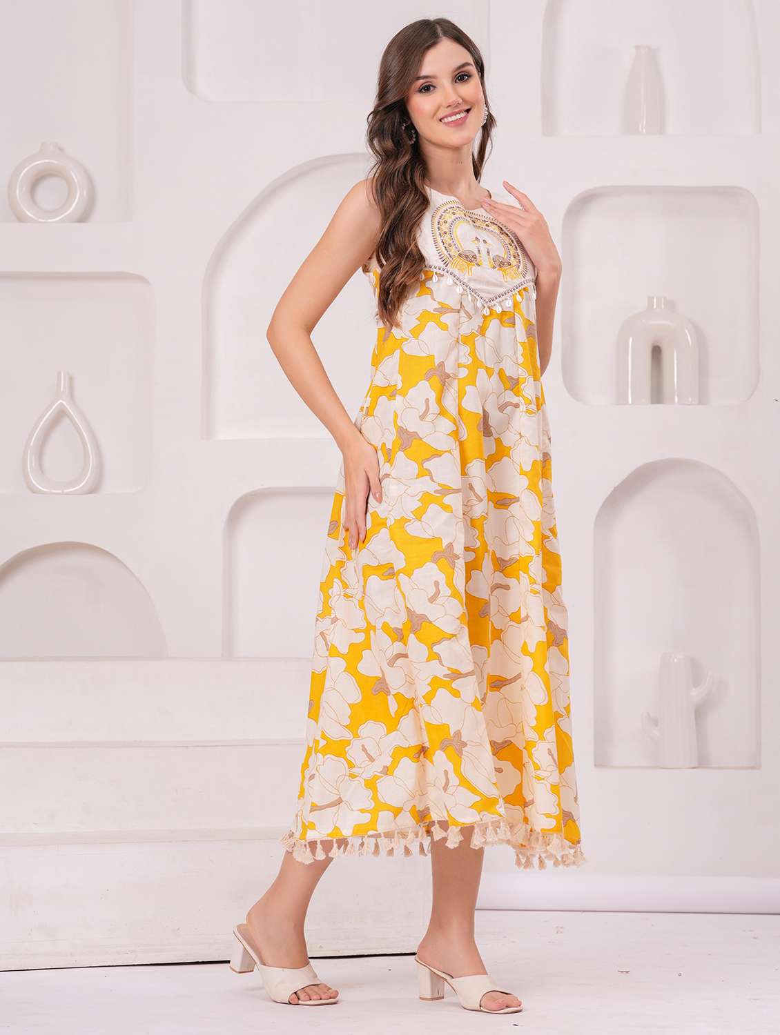 women floral printed sleeveless a-line ethnic dress - 22145857 - Standard Image - 2