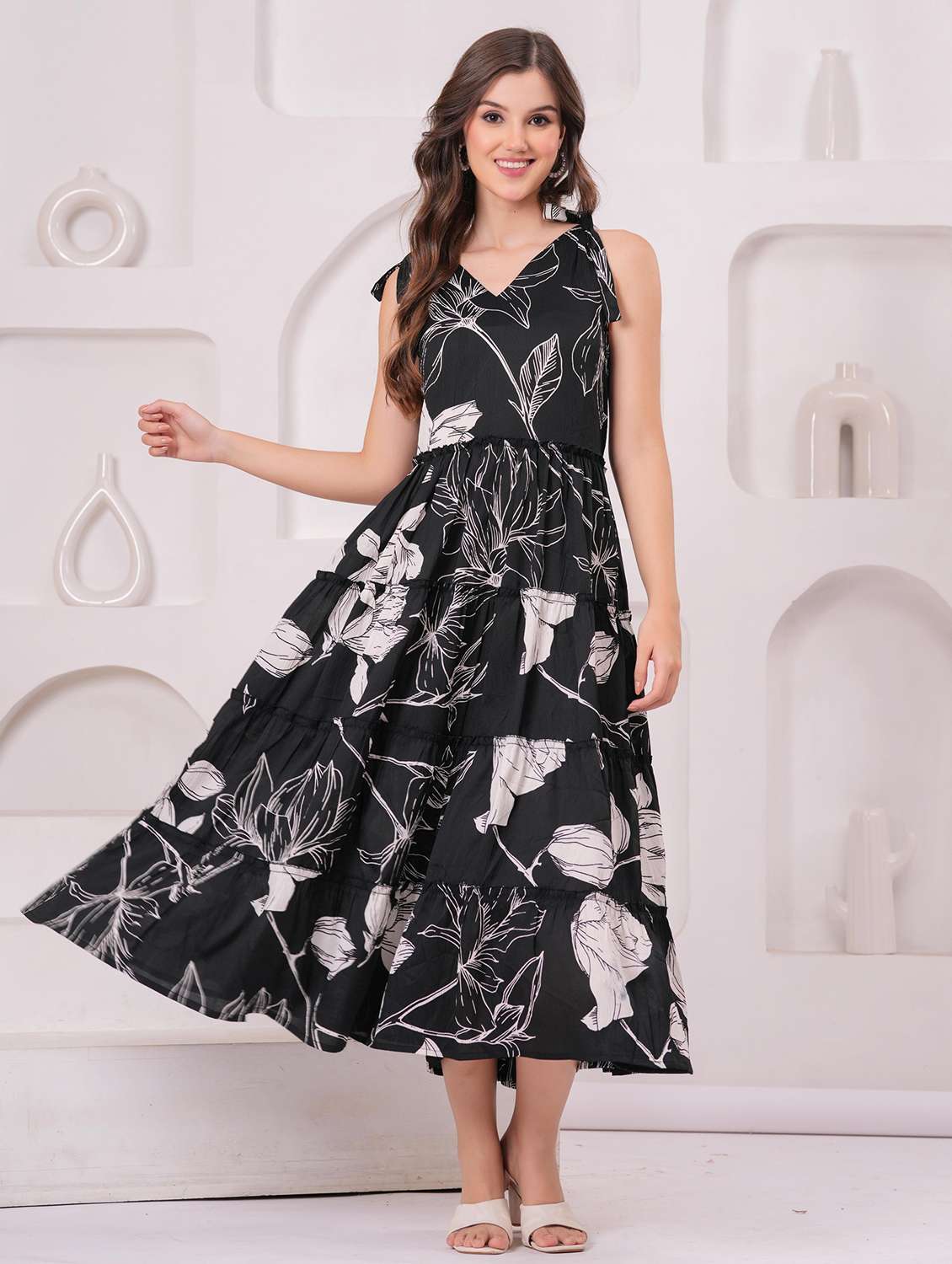 women floral printed sleeveless tiered dress - 22145860 - Standard Image - 2